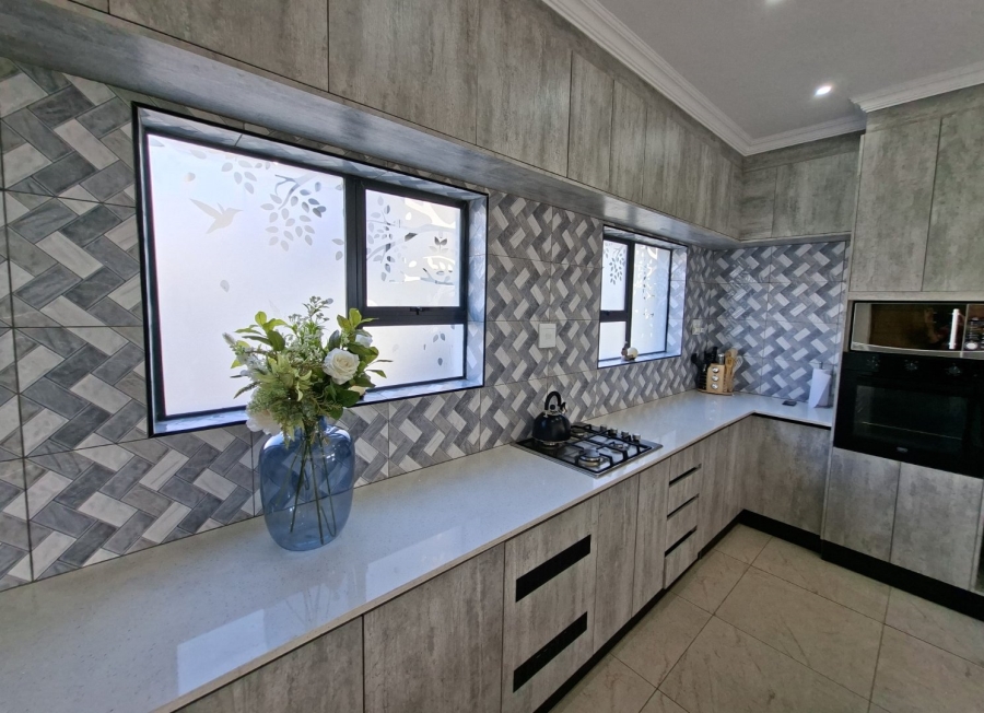 4 Bedroom Property for Sale in La Camargue Private Country Estate North West